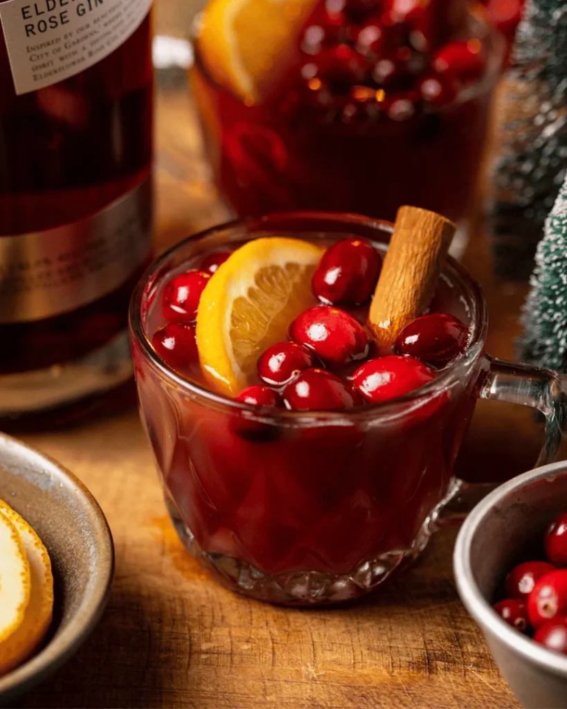 Grapefruit Empress 1908 Spritz Empress 1908 Gin