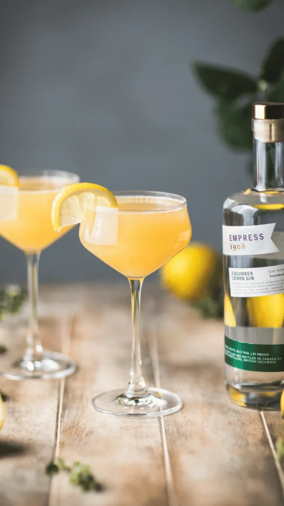 Cucumber Lemon Corpse Reviver evakosmasflores BLOG