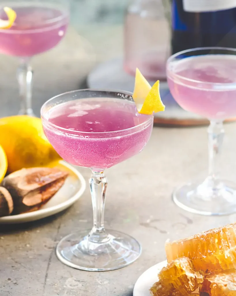 00 bees knees website